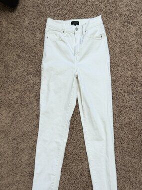 Banana Republic White Straight Leg High-Rise Slim Jeans Size 29 Tall/Long